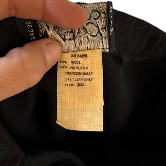 Vintage Skirt Womens Size 8 Black Wool Twee Goth Retro Dark Academia Modest - Picture 6 of 8